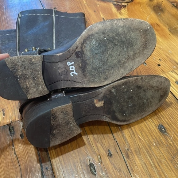 BCBG Maxazria Western Style Brown Leather Boots size 8 - Picture 9 of 12